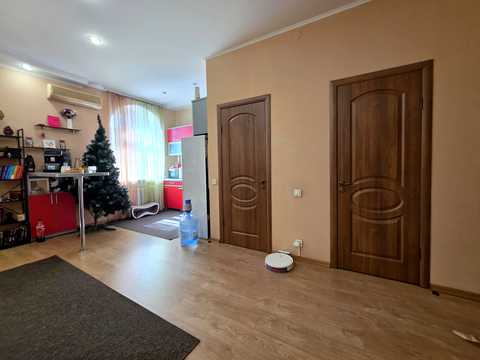 квартира за адресою Свято-Миколаївська вул. (Леніна), 36