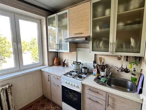 квартира за адресою Ньютона вул., 115а