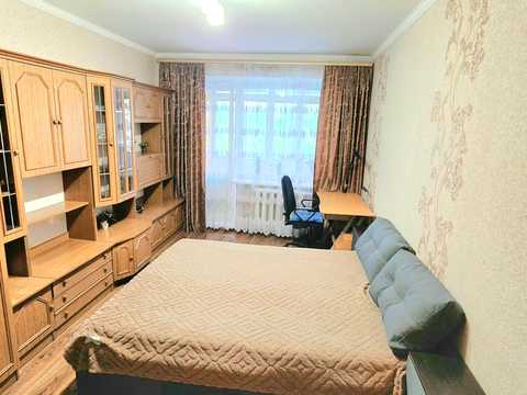 квартира за адресою Андрія Мельника вул., 20