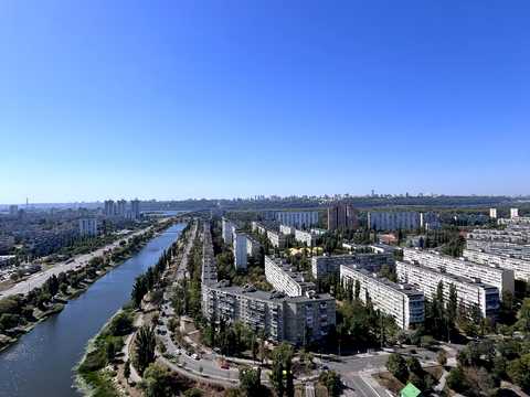 квартира за адресою Соборності просп. (Возз'єднання), 30-А