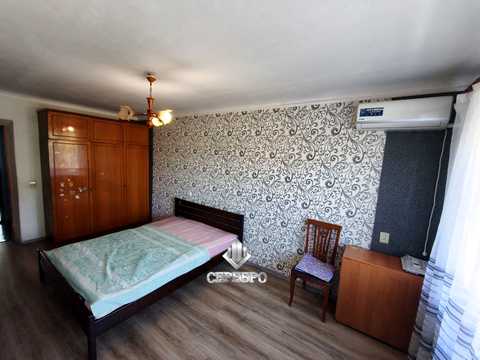 квартира по адресу Запоріжбудівська ул., 4