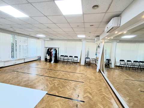 комерційна за адресою Київ, Рилєєва вул., 7/11