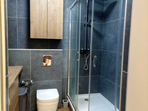 квартира за адресою Миколаївська вул., 33