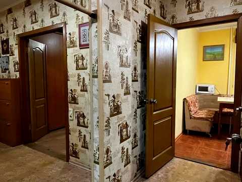 квартира за адресою Українська вул., 63
