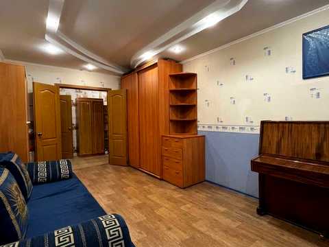 квартира за адресою Українська вул., 63