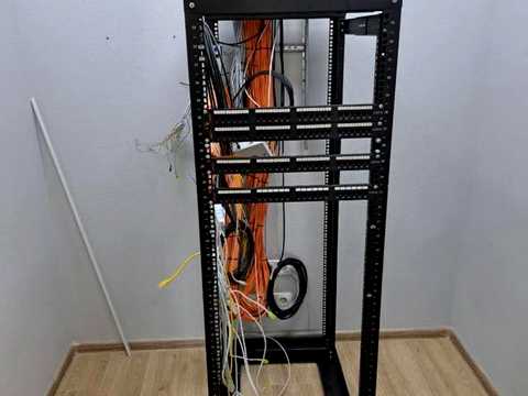 комерційна за адресою Іллінська вул., 6