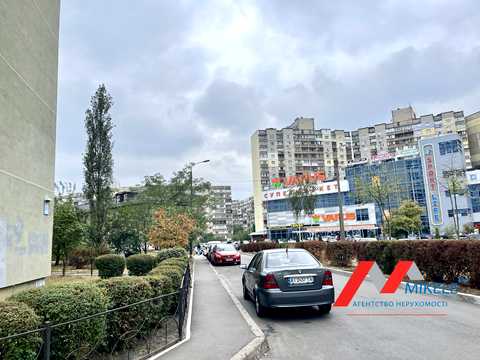 квартира за адресою Драгоманова вул., 23