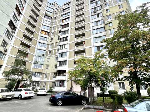 квартира за адресою Драгоманова вул., 23