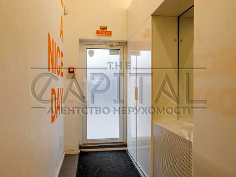 комерційна за адресою Олександра Кониського вул., 44
