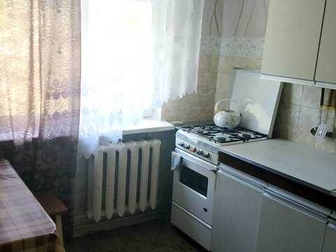квартира за адресою Любомира Гузара просп. (Космонавта Комарова), 8