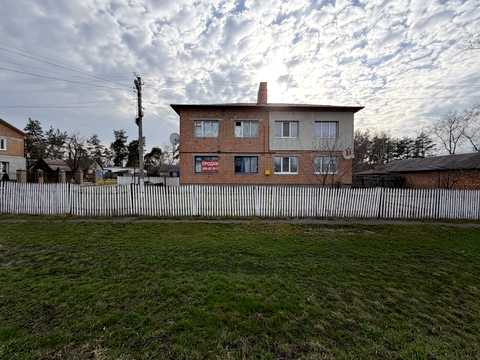 квартира за адресою Центральна, 18