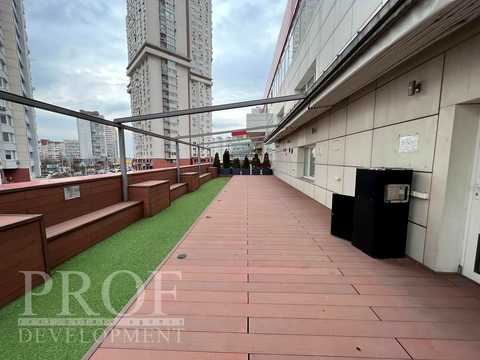 комерційна за адресою Петра Григоренка просп., 1