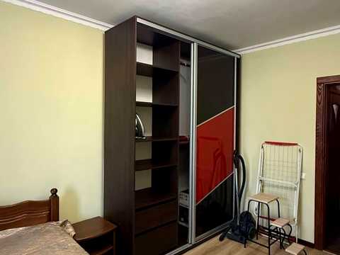 квартира за адресою Олександра Довженка вул., 63