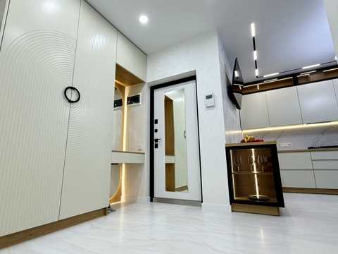 квартира за адресою Молодіжна вул., 10