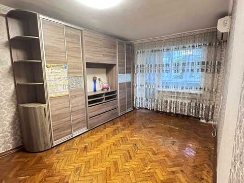 квартира по адресу Князя Владимира Великого просп., 105