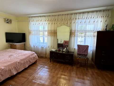 будинок за адресою Центральна вул., 67
