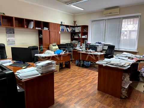 коммерческая по адресу Владимира Ивасюка просп. (Героїв Сталінграду), 4
