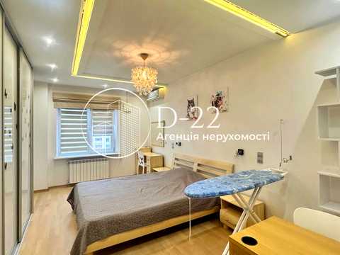 квартира за адресою Київ, Олени Пчілки вул., 4