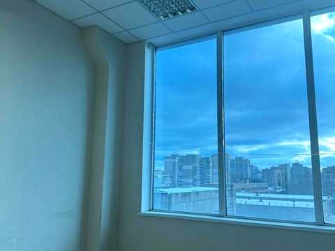 комерційна за адресою Сім'ї Бродських вул. (Смоленська), 33-31