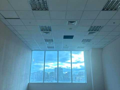 комерційна за адресою Сім'ї Бродських вул. (Смоленська), 33-31