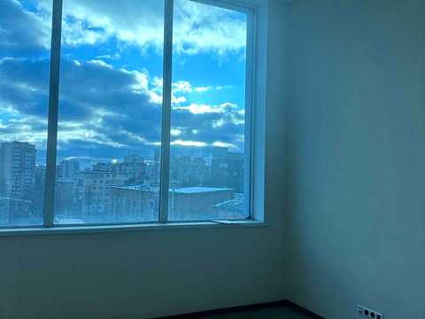 комерційна за адресою Сім'ї Бродських вул. (Смоленська), 33-31