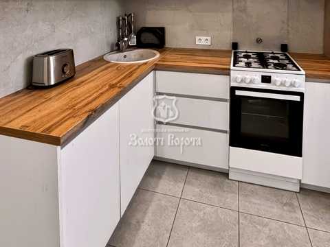 квартира за адресою Каштанова вул., 13
