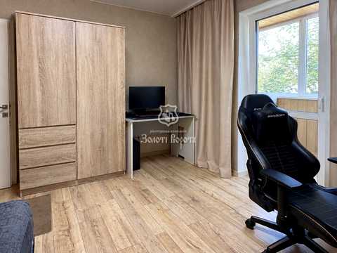 квартира за адресою Каштанова вул., 13