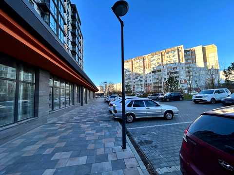 комерційна за адресою Європейська вул. (Жовтнева), 32