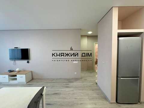 квартира по адресу Драгоманова ул., 4-А