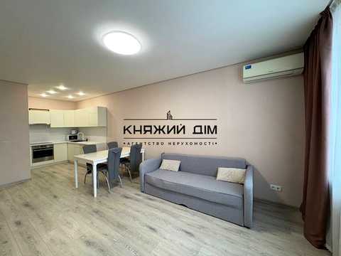 квартира по адресу Драгоманова ул., 4-А