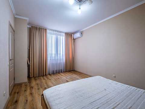 квартира за адресою Ризька вул., 73-Г