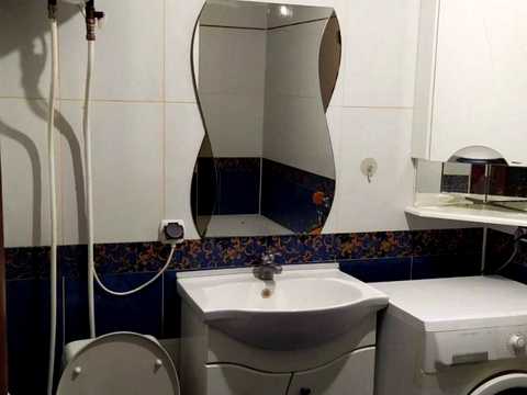 квартира за адресою Салютна вул., 11