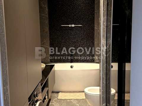 квартира за адресою Юнацька вул., 1