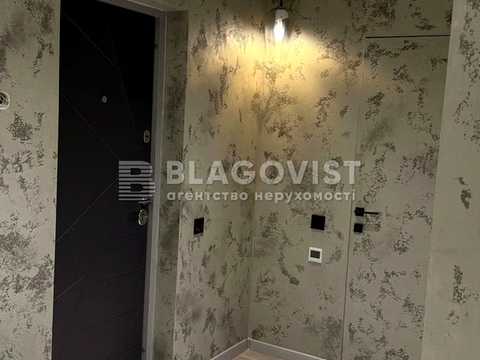 квартира за адресою Юнацька вул., 1
