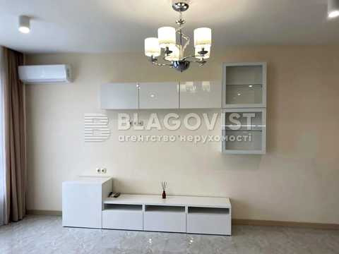 квартира за адресою Воскресенська вул., 18