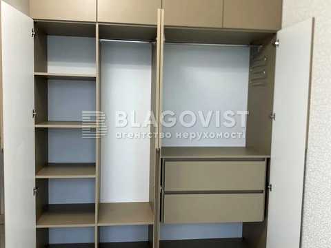 квартира за адресою Воскресенська вул., 18