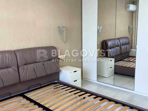 квартира за адресою Воскресенська вул., 18