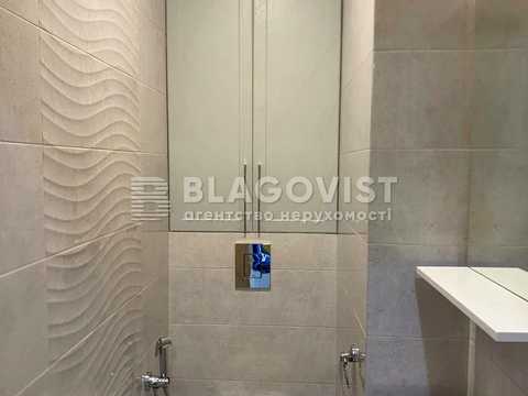 квартира за адресою Воскресенська вул., 18