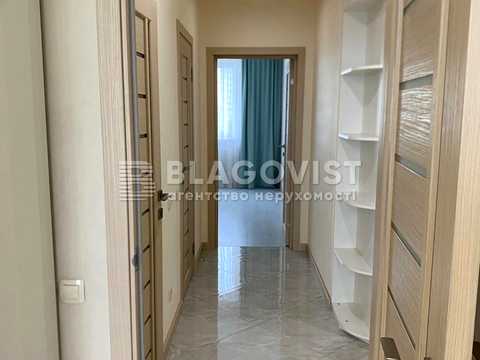 квартира за адресою Воскресенська вул., 18