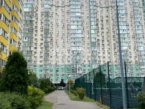 квартира за адресою Воскресенська вул., 18