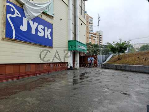 комерційна за адресою Борщагівська вул., 154