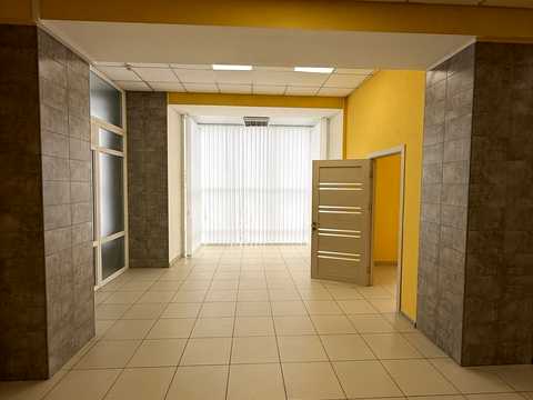 комерційна за адресою Шевченка вул., 47