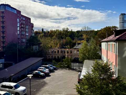 квартира за адресою Казимира Малевича вул. (Боженка), 48