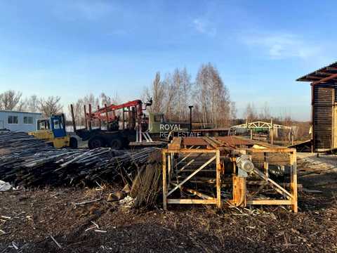 коммерческая по адресу пгт. Народичи, Визволителів ул., 35