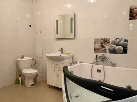 квартира за адресою Хмельницький, Героя України Дмитра Крамара вул., 7