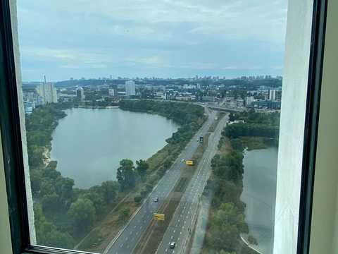 коммерческая по адресу Оболонский просп., 1к1