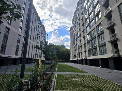 квартира за адресою Виноградна вул., (Будинок 12)