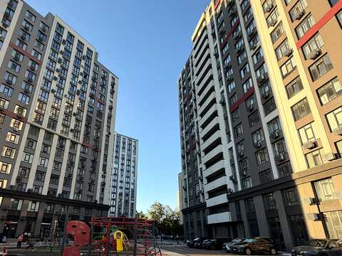 квартира за адресою Київ, Любомира Гузара просп. (Космонавта Комарова), 13