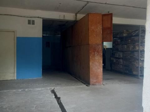 комерційна за адресою Полкова вул., 72