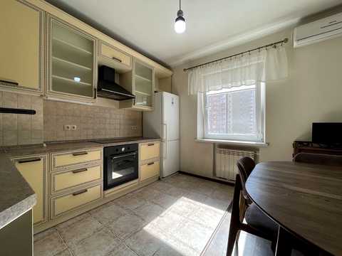 квартира за адресою Урлівська вул., 38